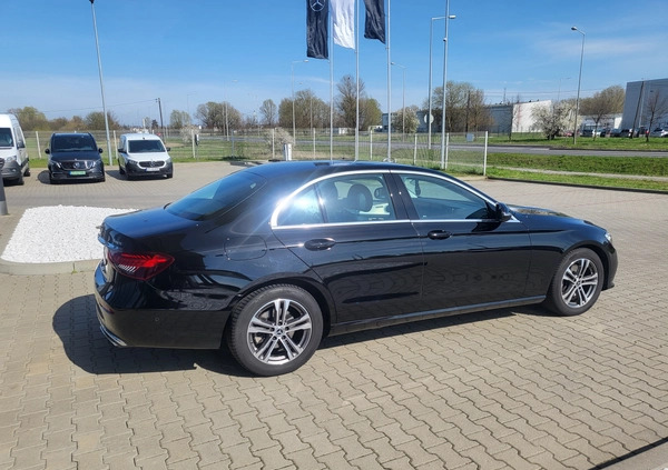 Mercedes-Benz Klasa E cena 184500 przebieg: 80000, rok produkcji 2022 z Otmuchów małe 191